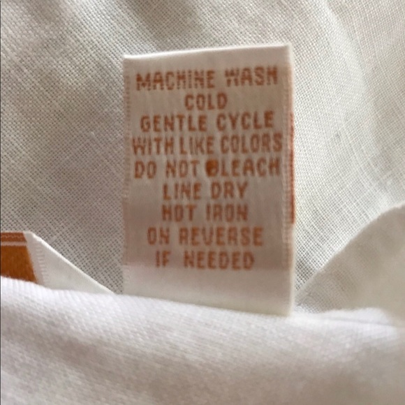 Zoe D. Linen Floral Embroidered Button Blouse - Picture 12 of 13